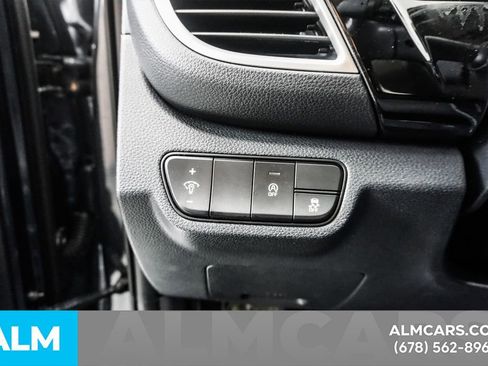 Used 2025 Kia Seltos S image 31