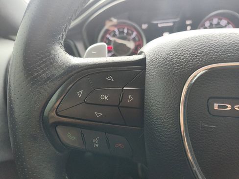 Used 2015 Dodge Challenger R/T Plus image 17