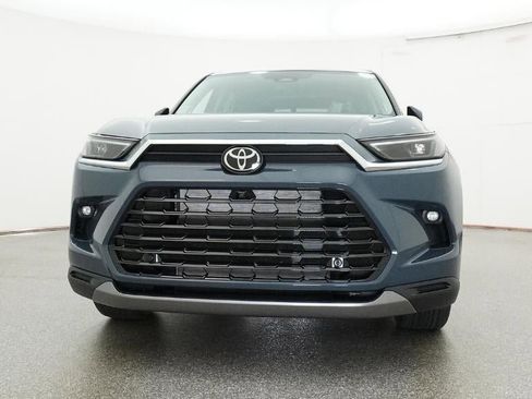 New 2026 Toyota Grand Highlander Limited FWD image 53