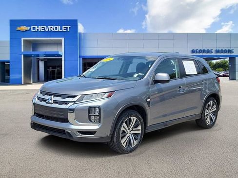 Used 2024 Mitsubishi Outlander Sport SE AWD/4WD image 2