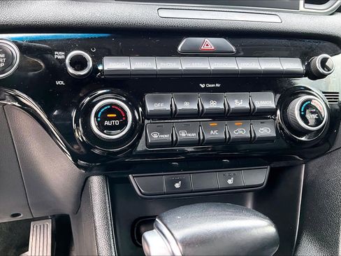Used 2018 Kia Sportage EX AWD/4WD image 34