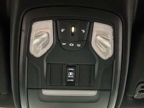 Used 2019 RAM 1500 Big Horn AWD/4WD image 29