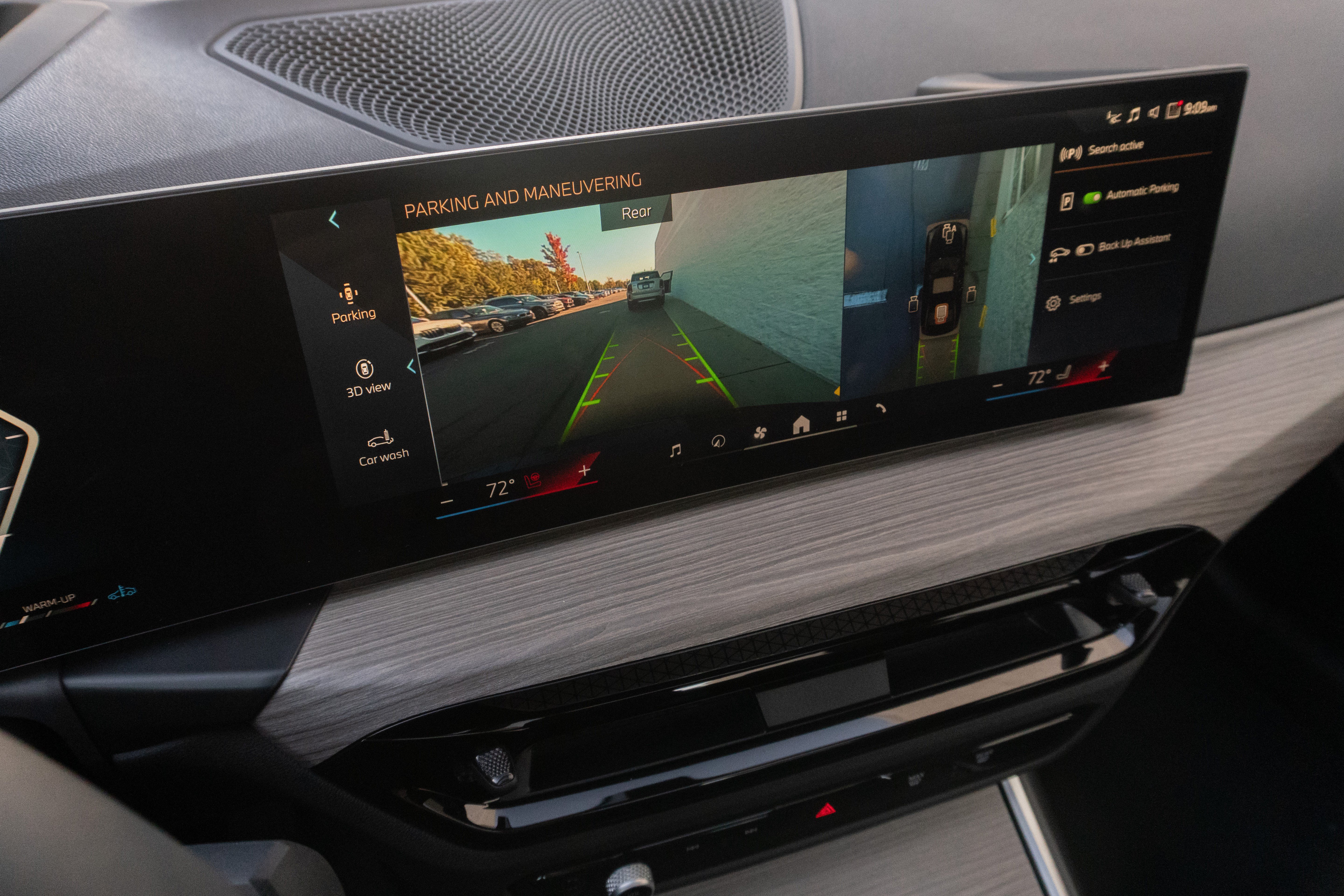 Certified 2025 BMW 330i Sedan RWD image 26