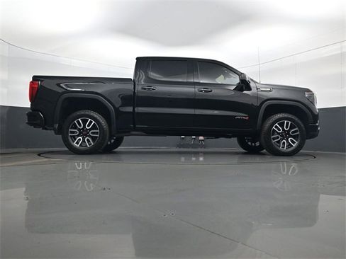 Used 2023 GMC Sierra 1500 AT4 w/ Technology Package image 24