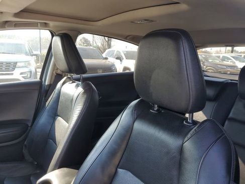 Used 2021 Honda HR-V EX-L image 16