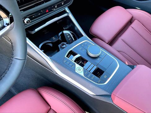 New 2026 BMW 330i Sedan w/ Premium Package image 8