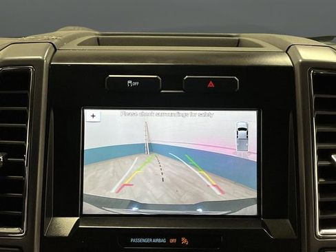 Used 2016 Ford F150 XLT w/ Equipment Group 302A Luxury image 10