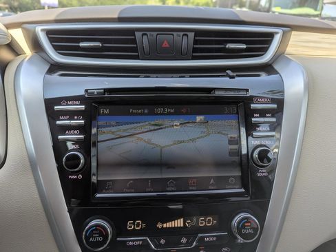 Used 2016 Nissan Murano Platinum w/ Platinum Technology Package AWD/4WD image 23