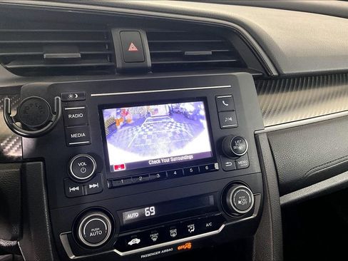 Used 2017 Honda Civic Sport image 21