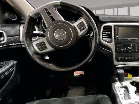 Used 2012 Jeep Grand Cherokee SRT8 w/ Luxury Group II AWD/4WD image 5