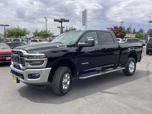 Used 2026 RAM 2500 Big Horn AWD/4WD image 5