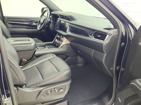 Used 2023 GMC Yukon Denali AWD/4WD image 24