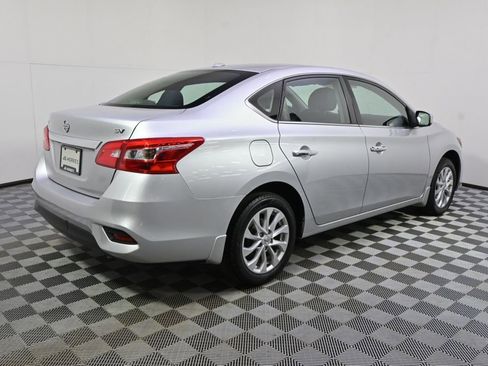 Used 2019 Nissan Sentra SV image 7