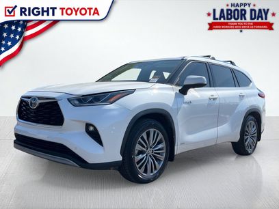 Used 2021 Toyota Highlander Platinum