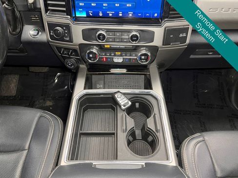 Used 2022 Ford F250 Lariat w/ Lariat Ultimate Package image 13