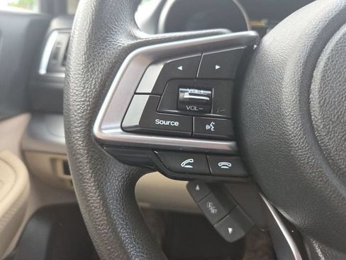 Used 2019 Subaru Outback 2.5i AWD/4WD image 30