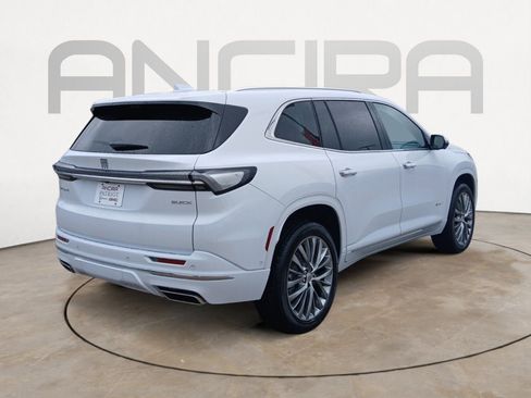 New 2026 Buick Enclave Avenir FWD image 10