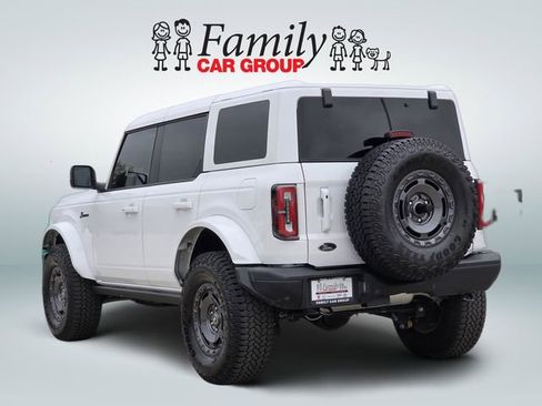 Used 2025 Ford Bronco Badlands image 3