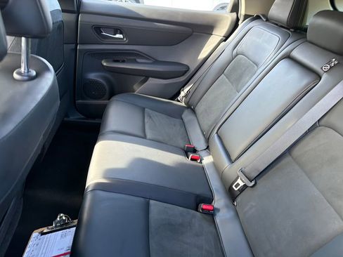 Certified 2024 Nissan Ariya AWD image 32