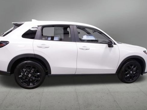 Certified 2024 Honda HR-V Sport image 7