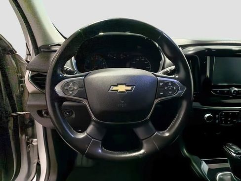Used 2018 Chevrolet Traverse LT image 10