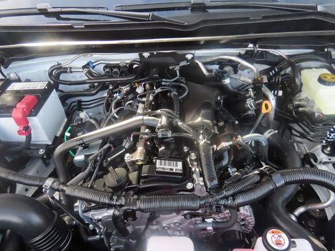 Used 2026 Toyota Tacoma SR5 image 28