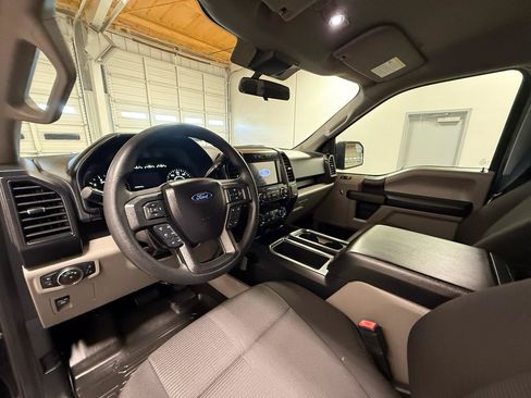 Used 2019 Ford F150 XL w/ Equipment Group 101A Mid AWD/4WD image 14