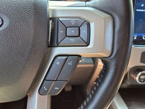 Used 2022 Ford F250 Lariat w/ Lariat Ultimate Package AWD/4WD image 34