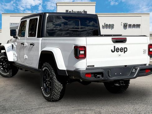 New 2026 Jeep Gladiator Willys image 3