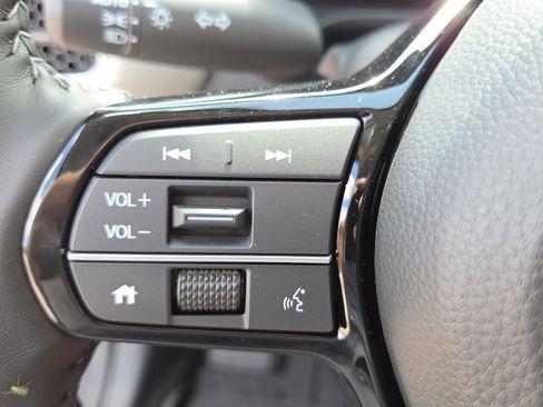 New 2026 Honda HR-V EX-L image 28