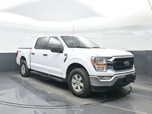 Used 2022 Ford F150 XLT w/ Equipment Group 301A Mid image 9