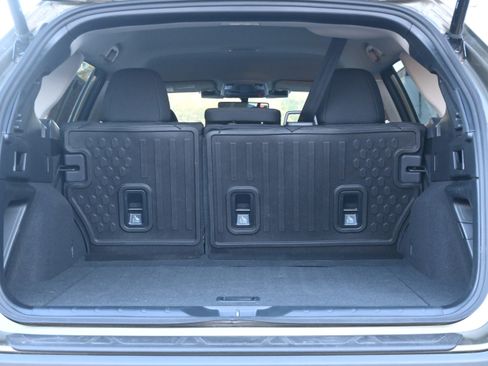 Used 2025 Subaru Outback Premium image 33