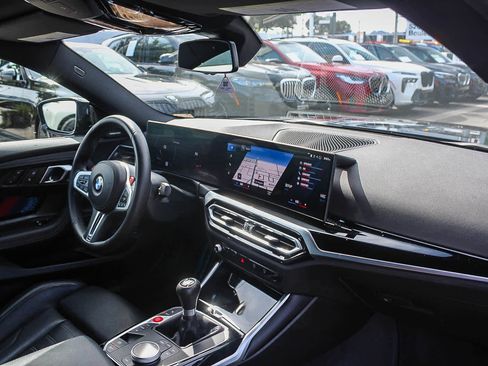 Used 2024 BMW M2 w/ Lighting Package image 15