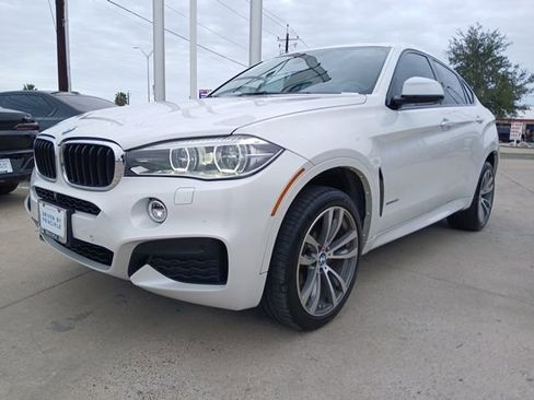 Used 2015 BMW X6 xDrive35i image 3