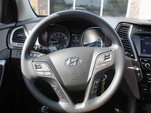 Used 2017 Hyundai Santa Fe Sport AWD/4WD image 16