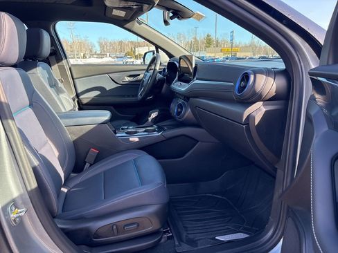 Used 2025 Chevrolet Blazer RS image 21