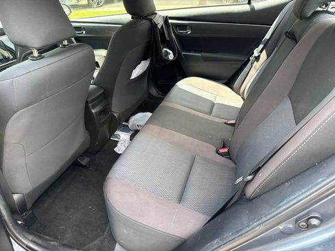Used 2018 Toyota Corolla LE FWD image 9