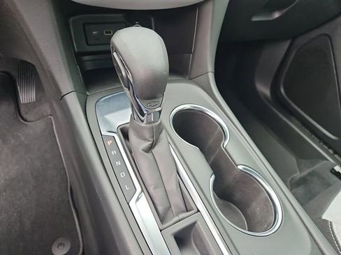 Used 2024 Chevrolet Equinox LS image 25