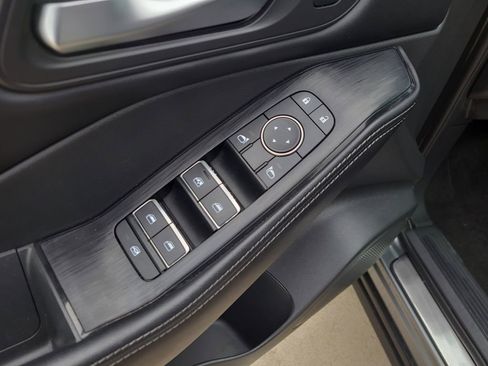 Used 2023 Nissan Rogue SL w/ SL Premium Package FWD image 19