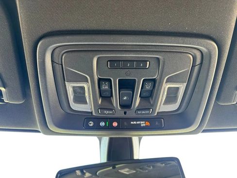 Used 2022 GMC Sierra 1500 AT4 w/ AT4 Preferred Package AWD/4WD image 20