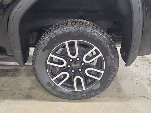 New 2026 GMC Sierra 1500 AT4 w/ AT4 Premium Package image 33