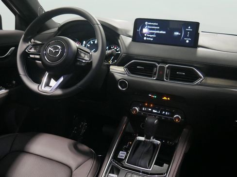 New 2025 MAZDA CX-5 Signature AWD/4WD image 18