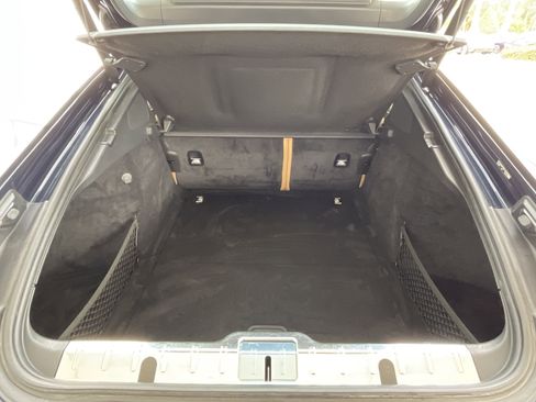 Used 2019 Porsche Panamera 4 image 29