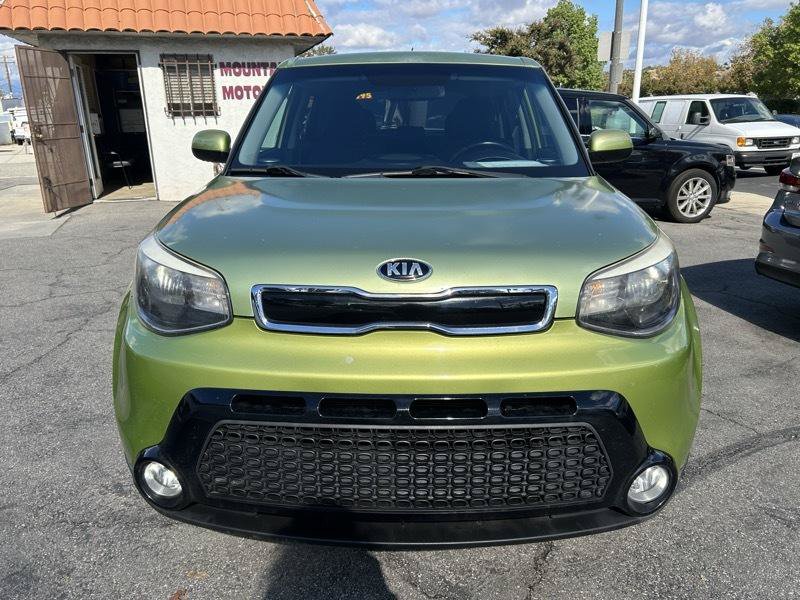 Used 2016 Kia Soul + w/ Audio Package FWD image 2
