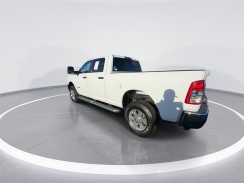 Used 2024 RAM 2500 Big Horn w/ Bed Utility Group image 6