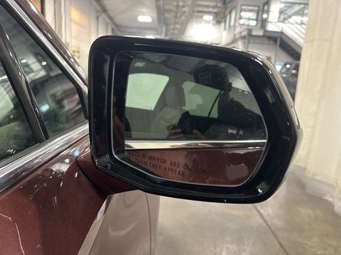 Used 2023 Cadillac XT6 Premium Luxury image 40