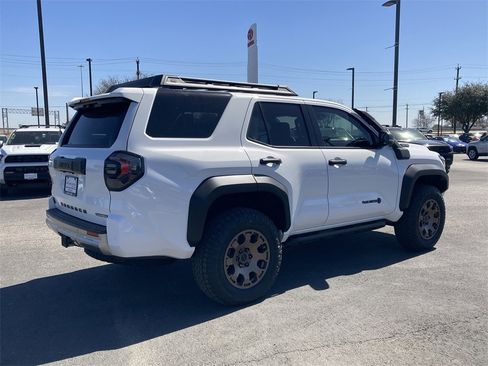 New 2026 Toyota 4Runner Trailhunter image 5