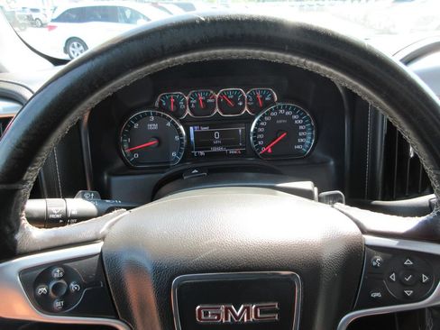 Used 2018 GMC Sierra 1500 SLE w/ Suspension Package, Off-Road AWD/4WD image 26