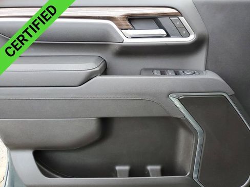 Used 2025 Chevrolet Silverado 2500 LT image 23