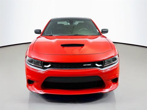 Used 2023 Dodge Charger Scat Pack w/ Daytona Edition Group image 2